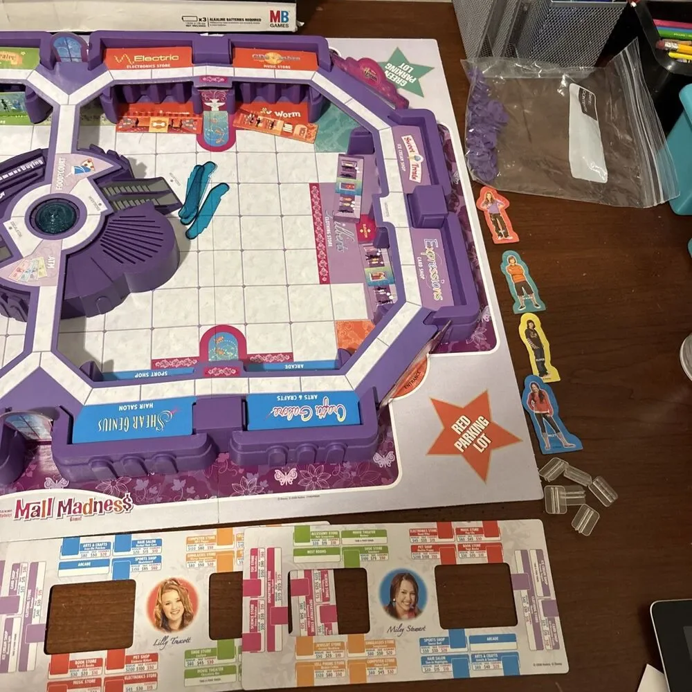 Disney Hannah Montana Electronic Mall Madness Game Hasbro 2008
